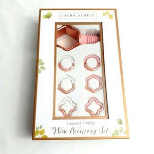 Laura Ashley Wine Accessory Set